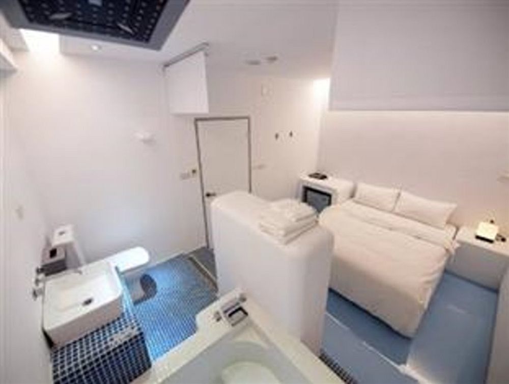 Bed and Breakfast Kenting The House Shanjiao Экстерьер фото