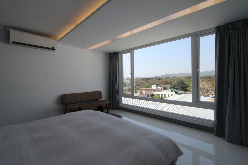 Bed and Breakfast Kenting The House Shanjiao Экстерьер фото
